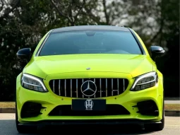 
										MERCEDES-BENZ C 300 cheio									