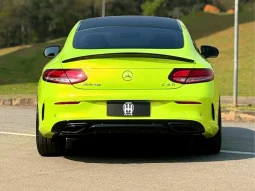 
										MERCEDES-BENZ C 300 cheio									