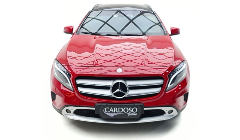 
								MERCEDES-BENZ GLA 200 cheio									