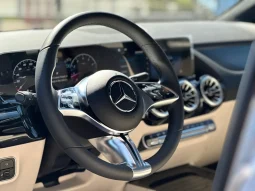 
										MERCEDES-BENZ GLA 200 cheio									