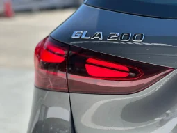 
										MERCEDES-BENZ GLA 200 cheio									
