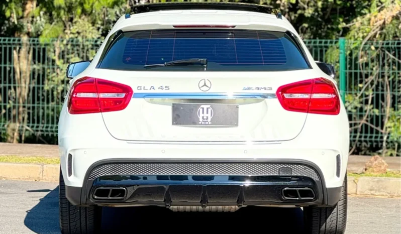 
								MERCEDES-BENZ GLA 45 AMG cheio									