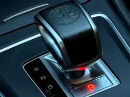 
										MERCEDES-BENZ GLA 45 AMG cheio									