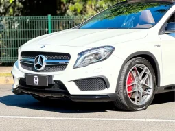 
										MERCEDES-BENZ GLA 45 AMG cheio									