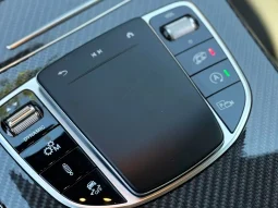 
										MERCEDES-BENZ GLC 43 AMG cheio									