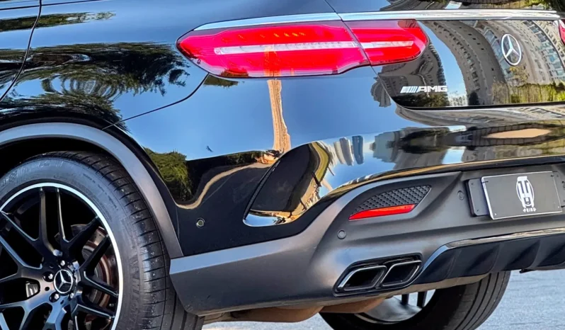 
								MERCEDES-BENZ GLE 63 AMG cheio									