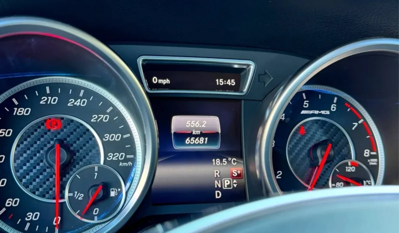 
								MERCEDES-BENZ GLE 63 AMG cheio									