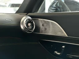 
										MERCEDES-BENZ AMG GT 63 cheio									