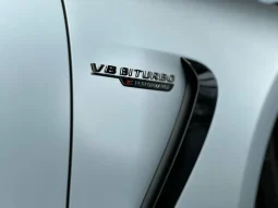 
										MERCEDES-BENZ AMG GT 63 cheio									