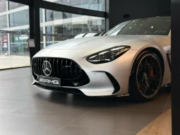 
										MERCEDES-BENZ AMG GT 63 cheio									