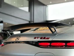 
										MERCEDES-BENZ AMG GT 63 cheio									