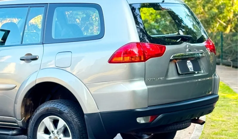 
								MITSUBISHI PAJERO DAKAR cheio									