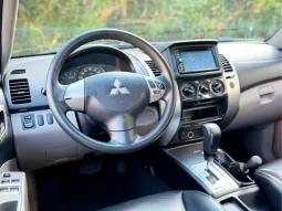 
										MITSUBISHI PAJERO DAKAR cheio									