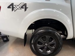 
										NISSAN FRONTIER cheio									