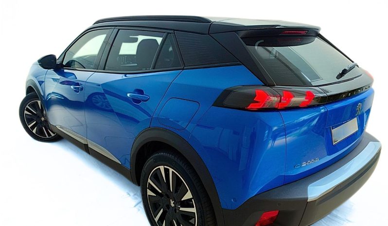 
								PEUGEOT 2008 cheio									