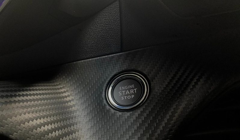 
								PEUGEOT 2008 cheio									