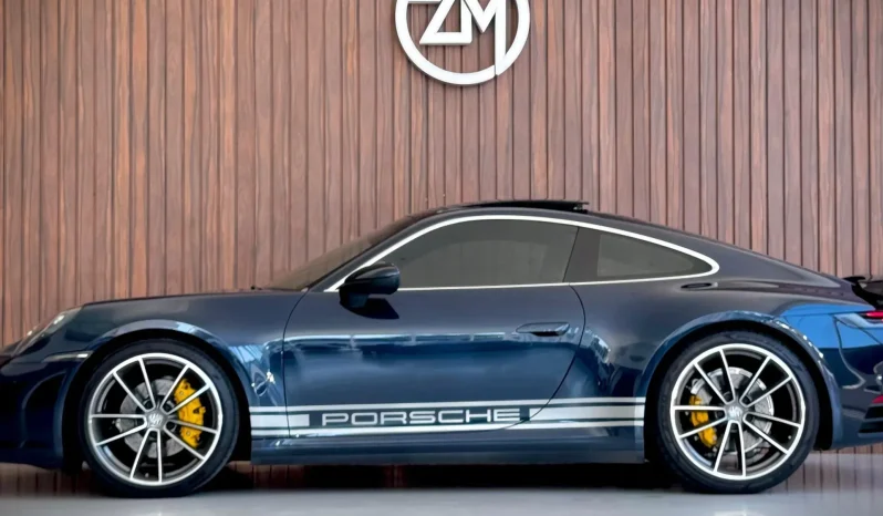 
								PORSCHE 911 cheio									