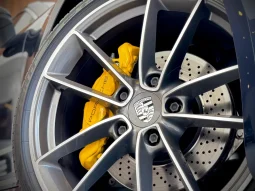 
										PORSCHE 911 cheio									