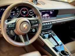 
										PORSCHE 911 cheio									