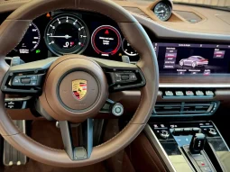 
										PORSCHE 911 cheio									