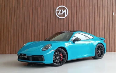 PORSCHE 911