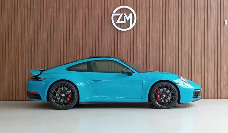 
								PORSCHE 911 cheio									