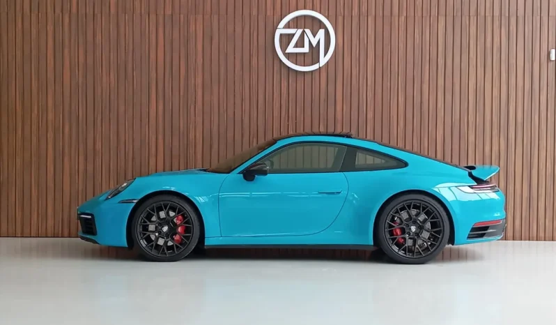 
								PORSCHE 911 cheio									