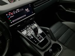 
										PORSCHE CAYENNE cheio									