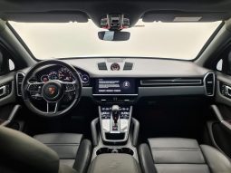 
										PORSCHE CAYENNE cheio									