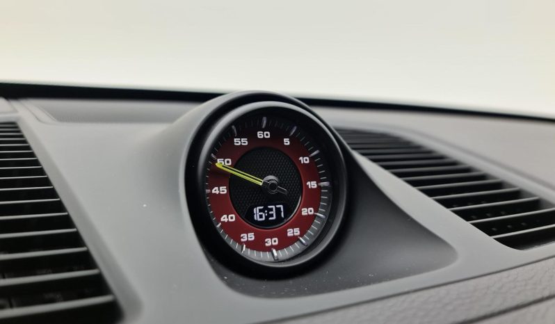 
								PORSCHE CAYENNE cheio									