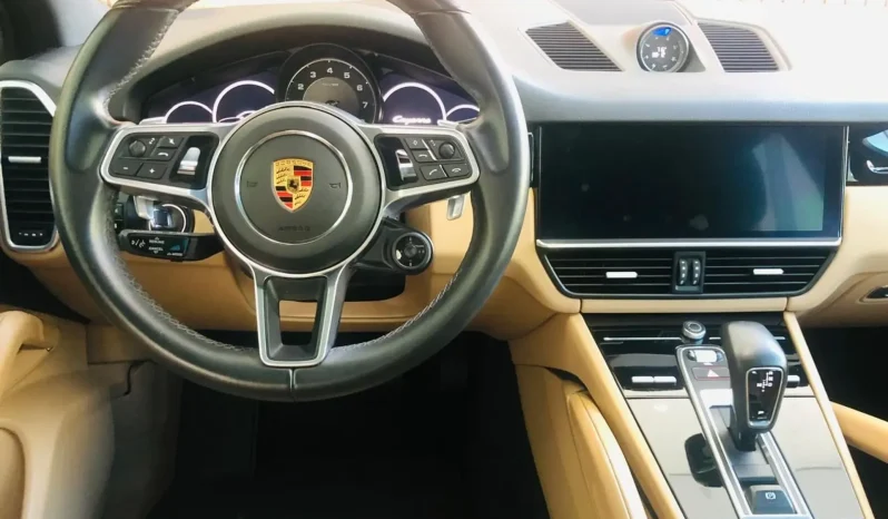 
								PORSCHE CAYENNE cheio									