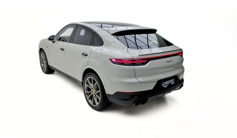 
								PORSCHE CAYENNE cheio									