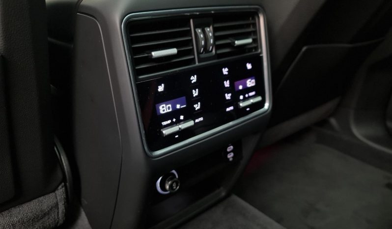 
								PORSCHE CAYENNE cheio									