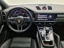 
										PORSCHE CAYENNE cheio									