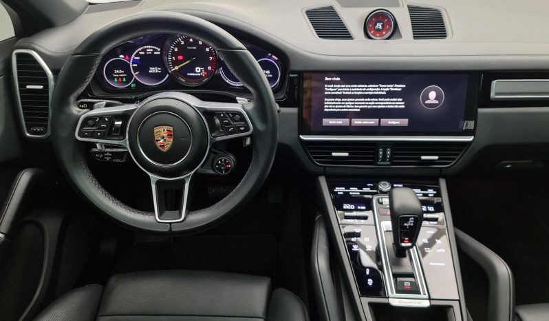 
								PORSCHE CAYENNE cheio									