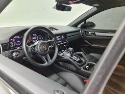 
										PORSCHE CAYENNE cheio									