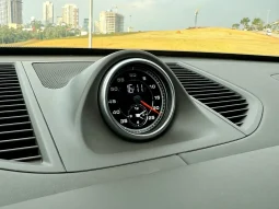 
										PORSCHE MACAN cheio									