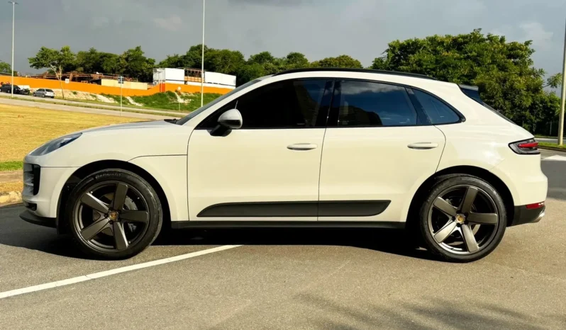 
								PORSCHE MACAN cheio									