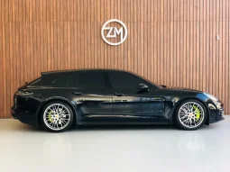 
										PORSCHE PANAMERA cheio									