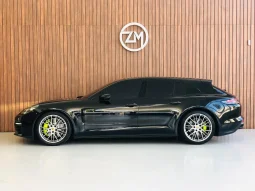 
										PORSCHE PANAMERA cheio									
