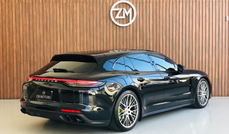 
								PORSCHE PANAMERA cheio									