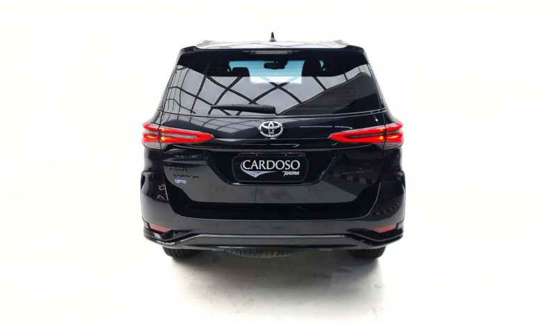 
								TOYOTA HILUX SW4 cheio									