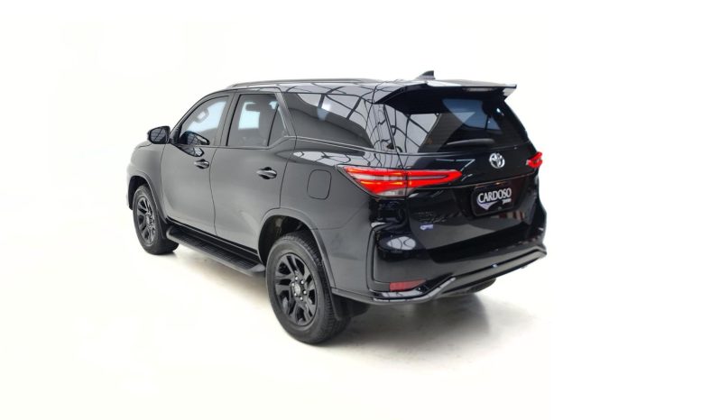 
								TOYOTA HILUX SW4 cheio									