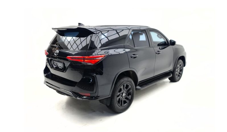 
								TOYOTA HILUX SW4 cheio									