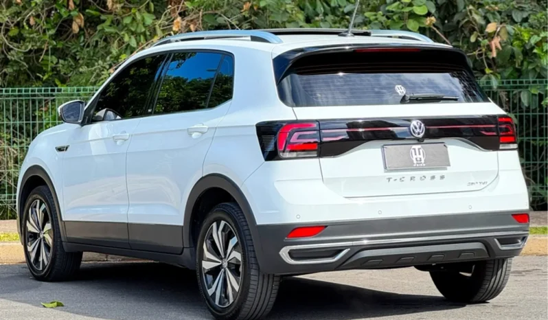 
								VOLKSWAGEN T-CROSS cheio									