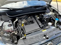 
										VOLKSWAGEN T-CROSS cheio									