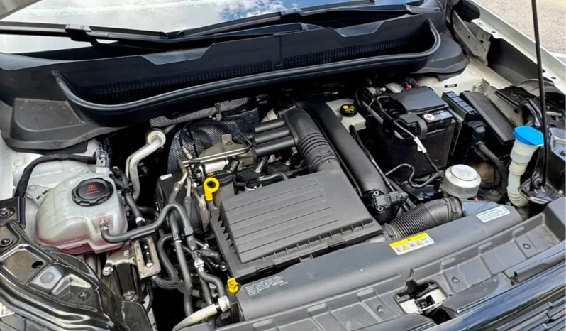 
								VOLKSWAGEN T-CROSS cheio									