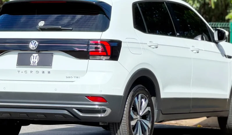 
								VOLKSWAGEN T-CROSS cheio									