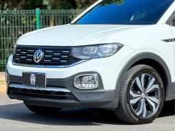 
										VOLKSWAGEN T-CROSS cheio									