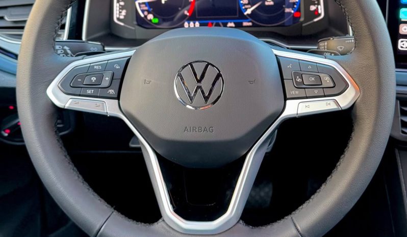 
								VOLKSWAGEN NIVUS HIGHLINE cheio									